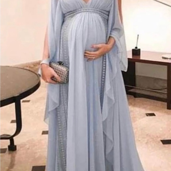 Maternity Blue V Neck Photoshoot Dress - Picture 1 of 4